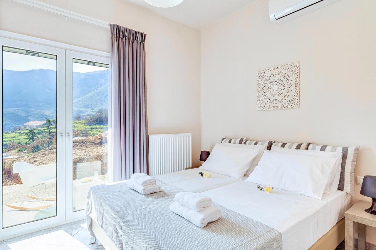 Kournás Villa Di Giorgio Heated Pool מראה חיצוני תמונה